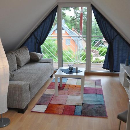 Ferienhaus Mueritzzauber / 1 Zimmer Dachgeschoss-Appartement Röbel Exterior foto